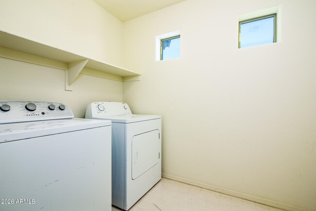 Building Photo - 41615 W Chimayo Ct