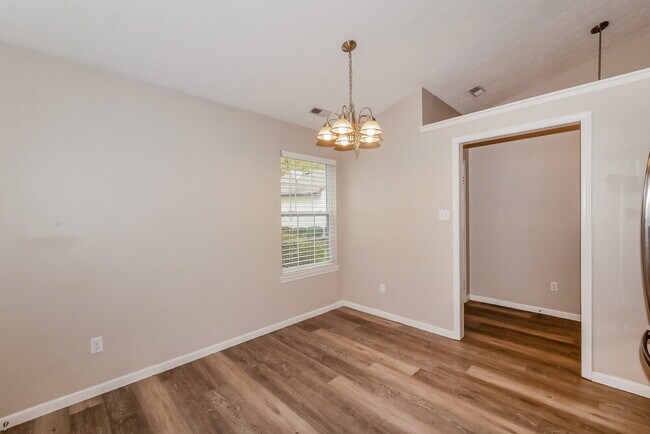 Building Photo - 1509 Cherry Wood Ct