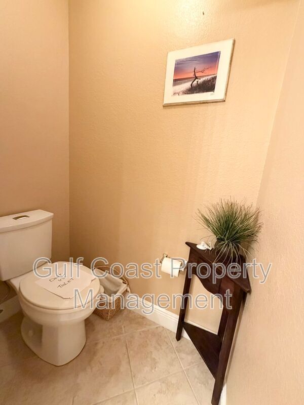 Building Photo - 17560 Brickstone Loop
