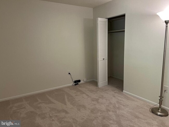 Building Photo - 11400 Turnmill Ln