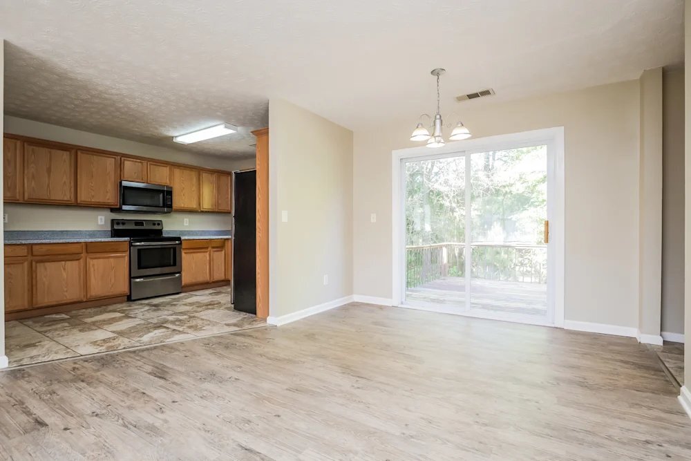 Building Photo - 67 Kenzi Way SW
