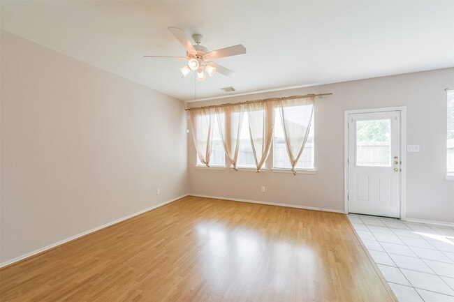 Building Photo - 6326 Veranda Green Trl