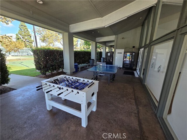 Building Photo - 24776 Glenwood Dr