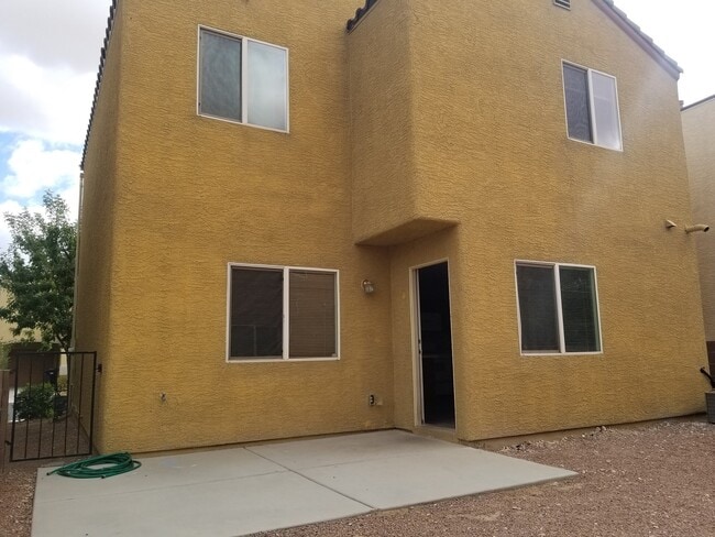 Building Photo - 7449 Corcoran St