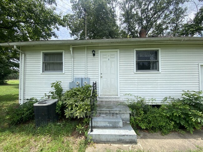 Building Photo - 10291 Paige Rd