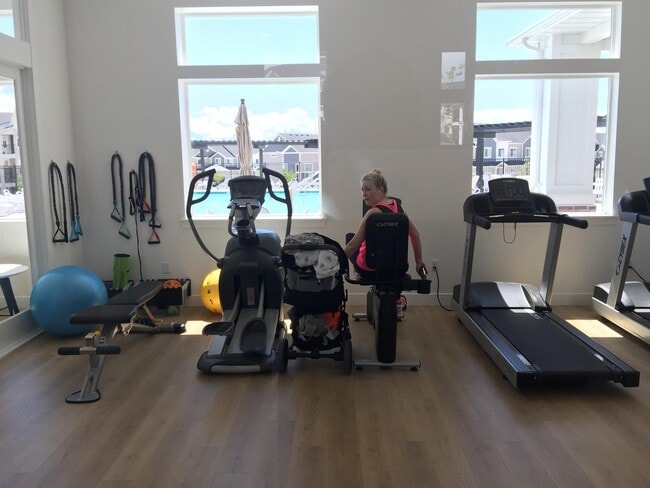 Building Photo - 1724 N 3680 W