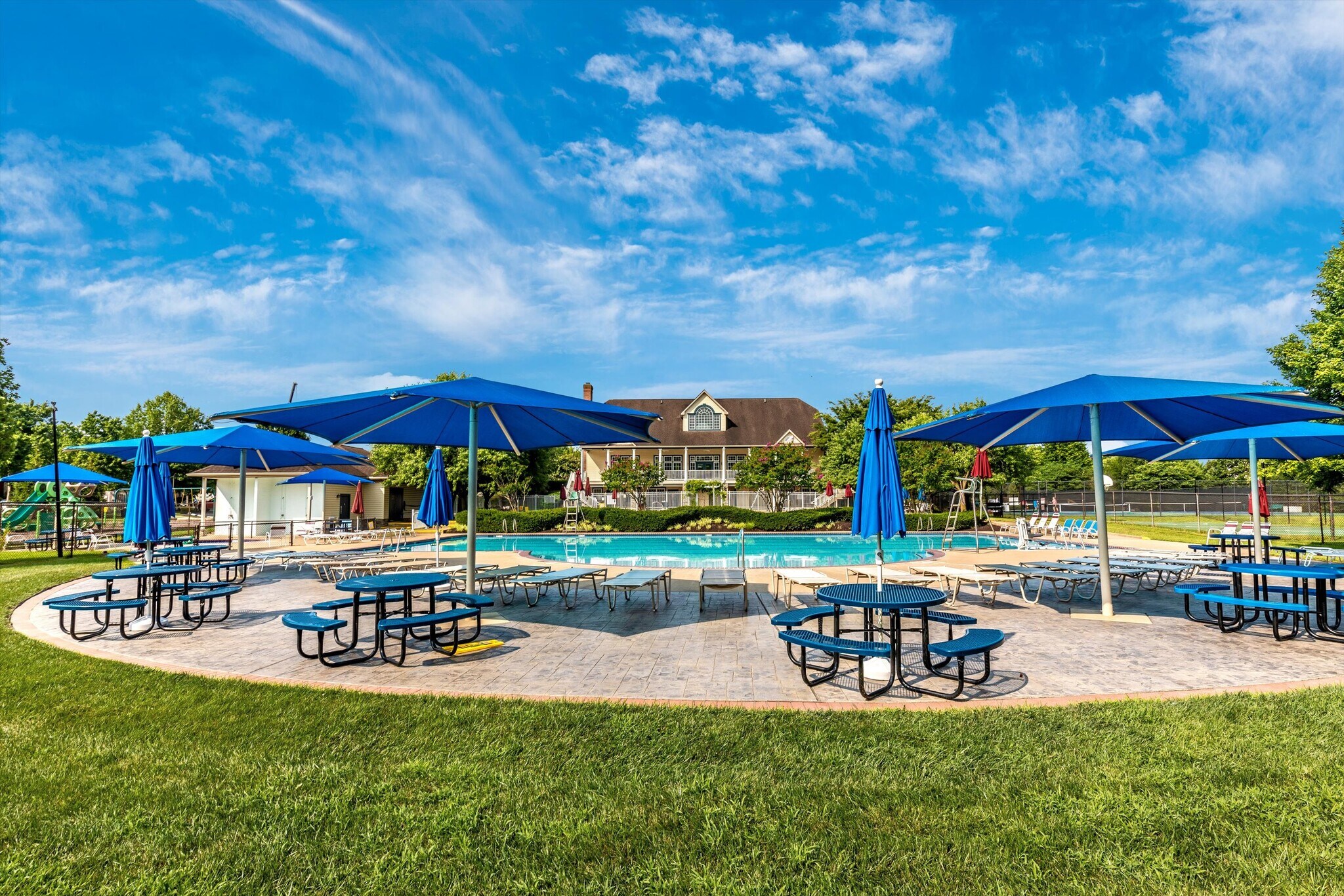Community Pool - 2507 Mill Race Rd