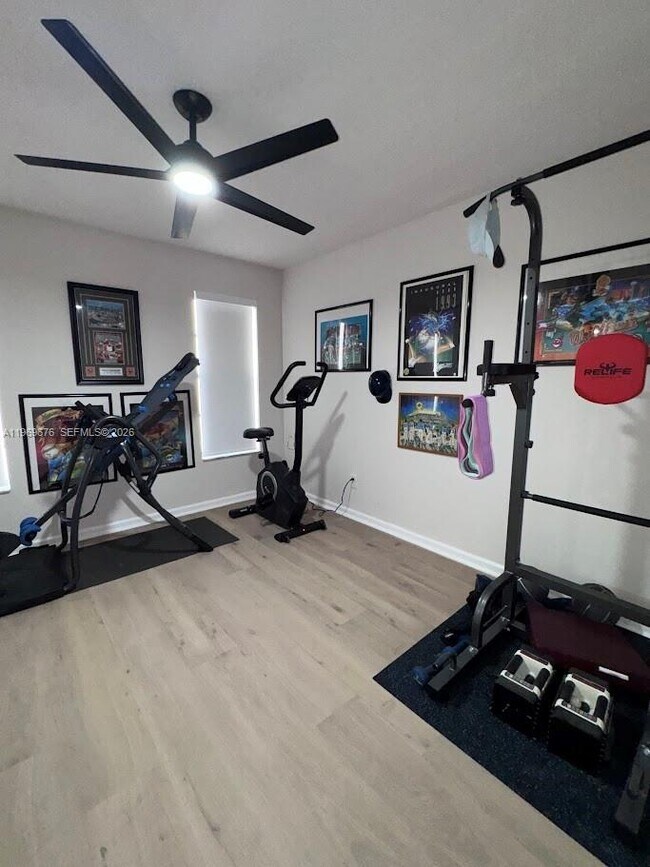 Building Photo - 1080 NW 100th Way