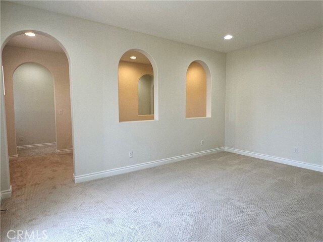 Building Photo - 50 Winding Way