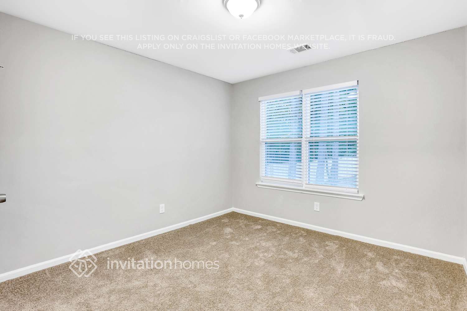 Building Photo - 5120 N Woodbridge Trail