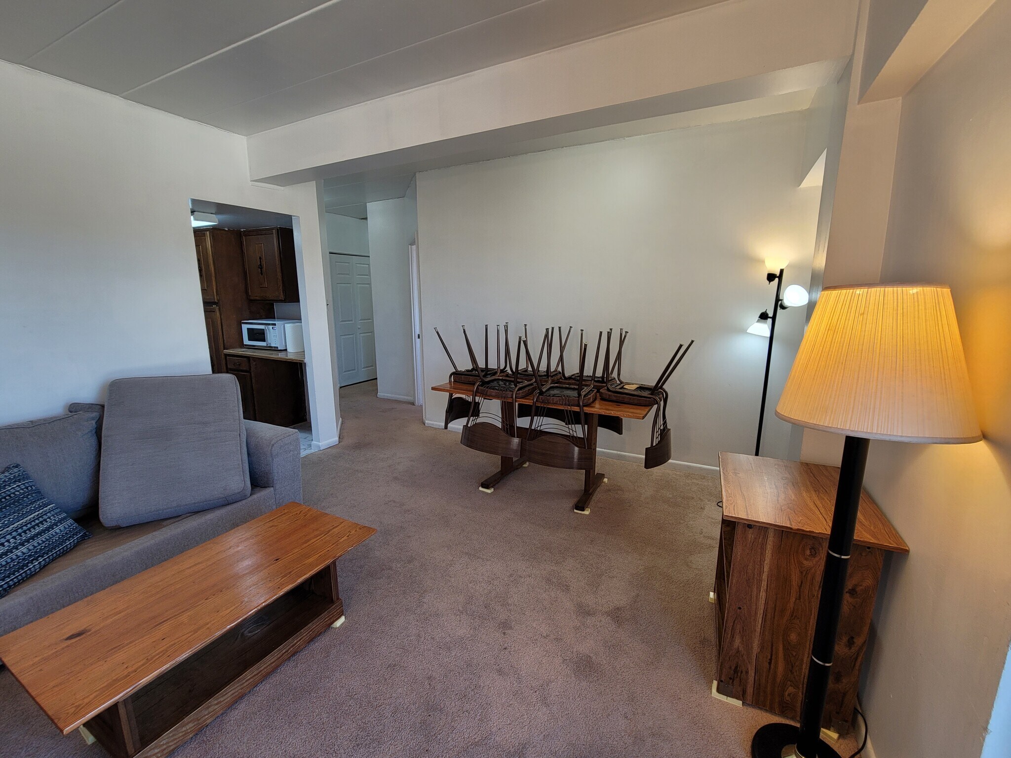 Building Photo - 255 E Beaver Ave