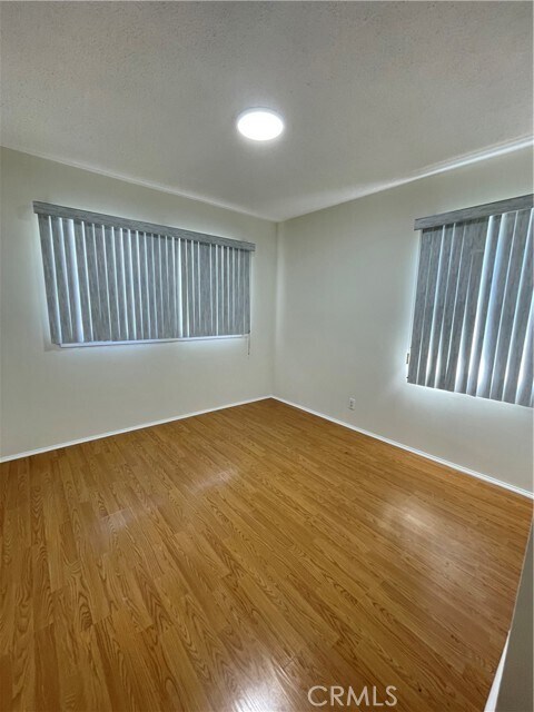 Building Photo - 14261 Cedarwood St