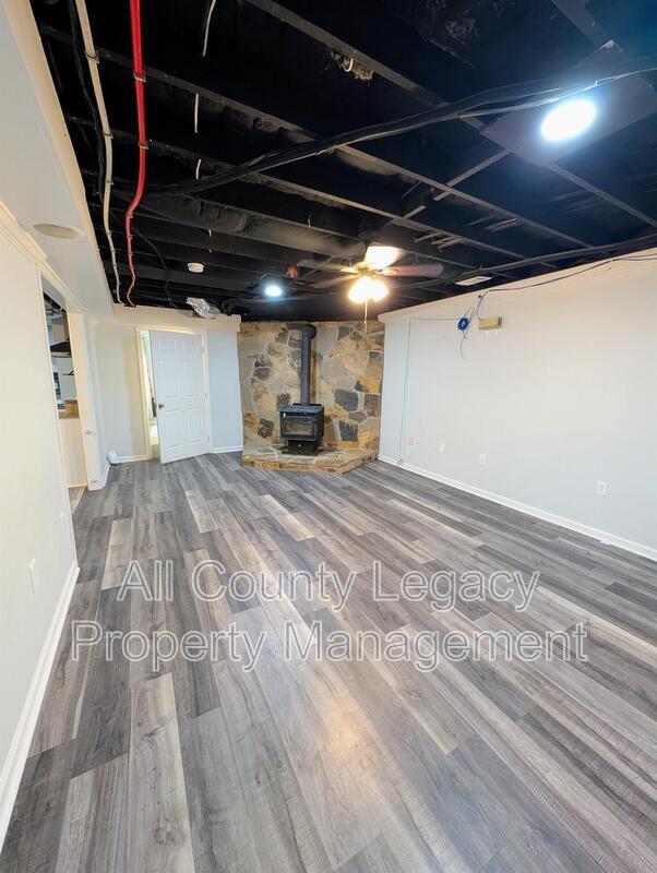 Building Photo - 5357 Hwy 81