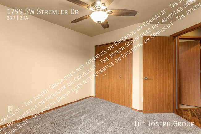 Building Photo - 1799 Stremler Dr