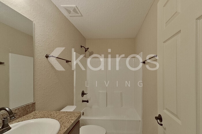 Building Photo - 13691 SW 43rd Cir