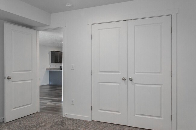Building Photo - 3710 N Centrepoint Way