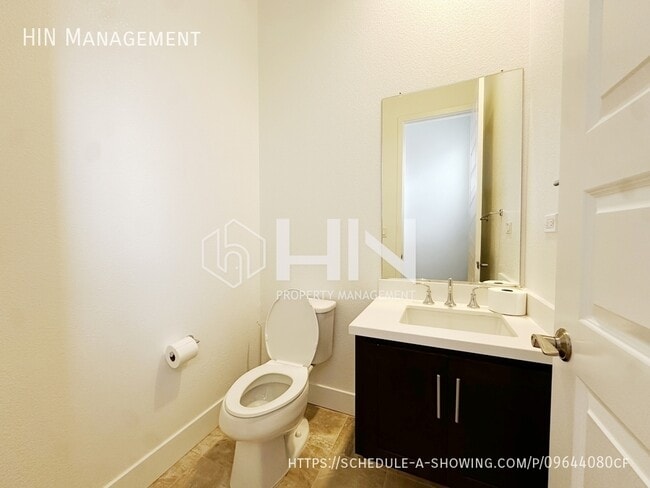 Building Photo - 38238 Luma Terrace