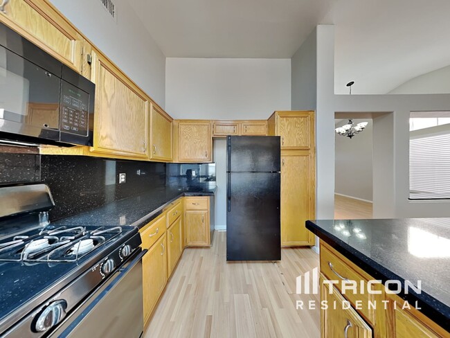 Building Photo - 6119 Bing Cherry Dr