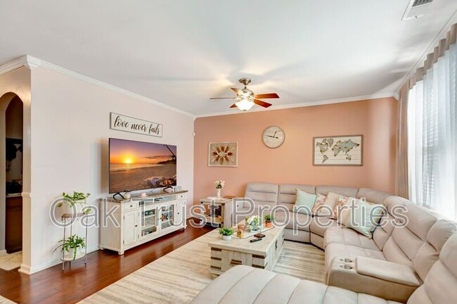 Building Photo - 113 Swiftwater Way