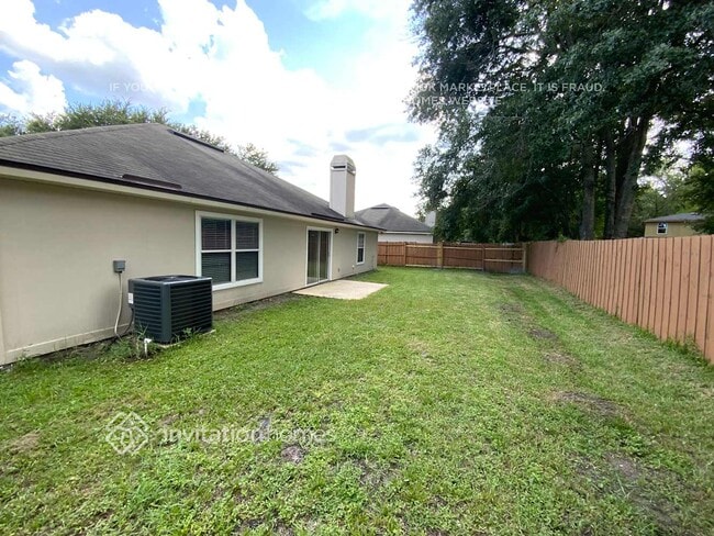 Building Photo - 14188 Crestwick Dr W