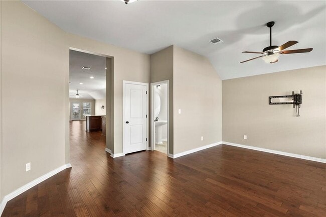 Building Photo - 2913 Consuelo Wy