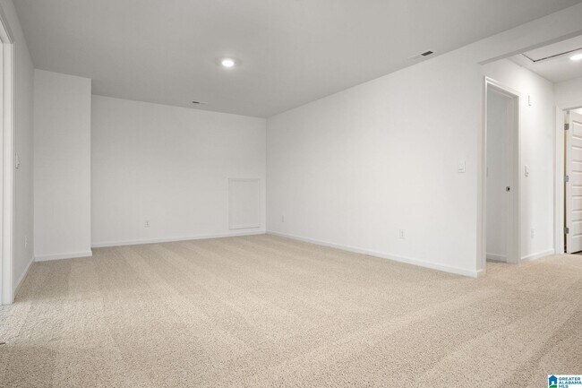 Building Photo - 2052 Gadwall Dr