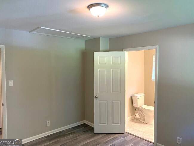 Building Photo - 2764 Riggs Dr