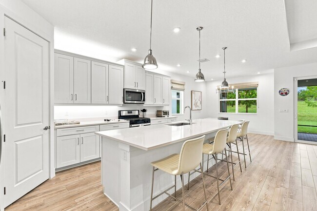 Building Photo - 11724 SW Aquila Wy