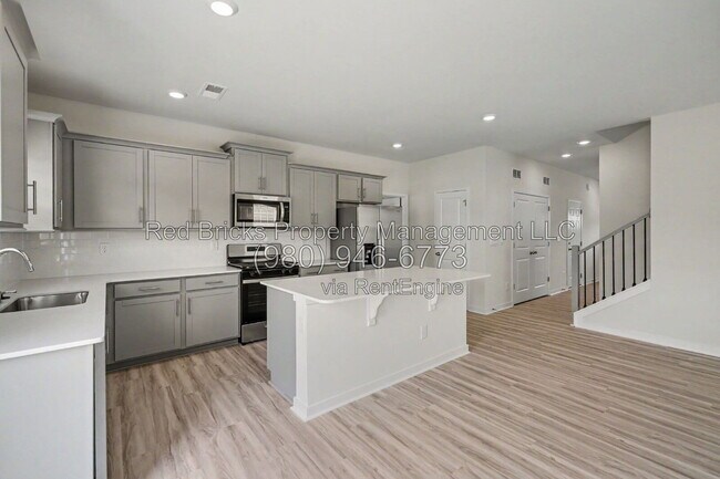 Building Photo - 524 Blackpool Ct