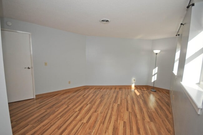 Bedroom 1 - 112 Franklin St