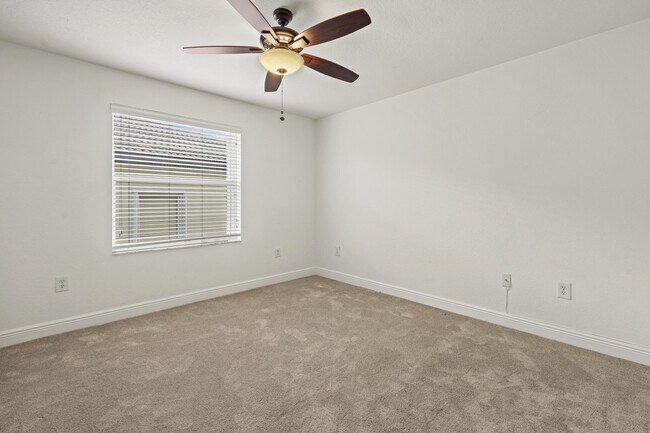 Building Photo - 17464 SW 47th Ct
