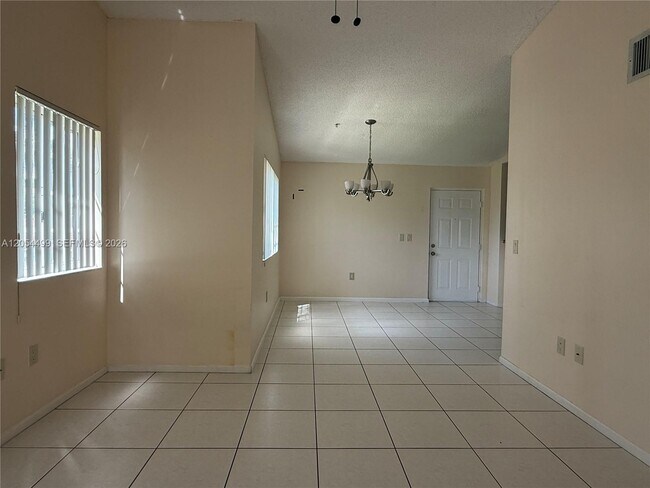 Building Photo - 2011 Renaissance Blvd