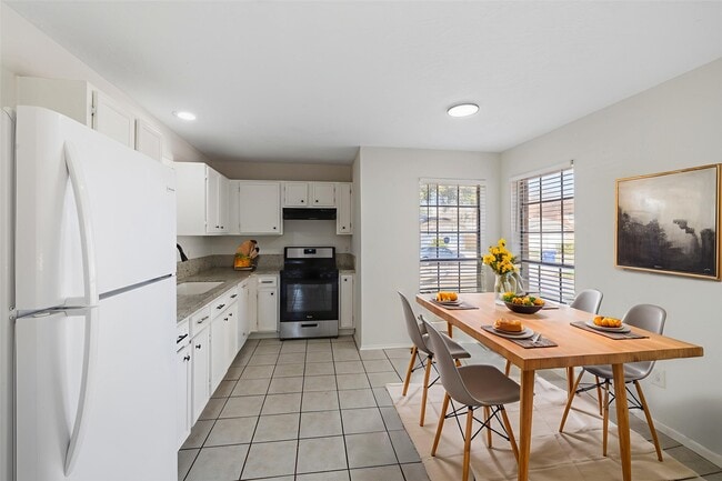 Building Photo - 17611 Northfalk Dr