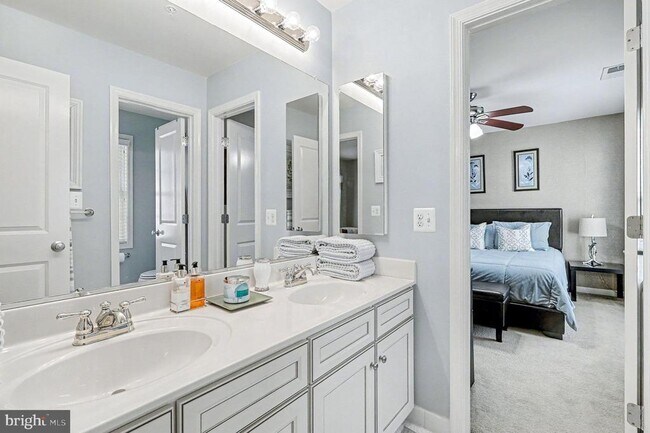 Building Photo - 13773 Night Sky Dr