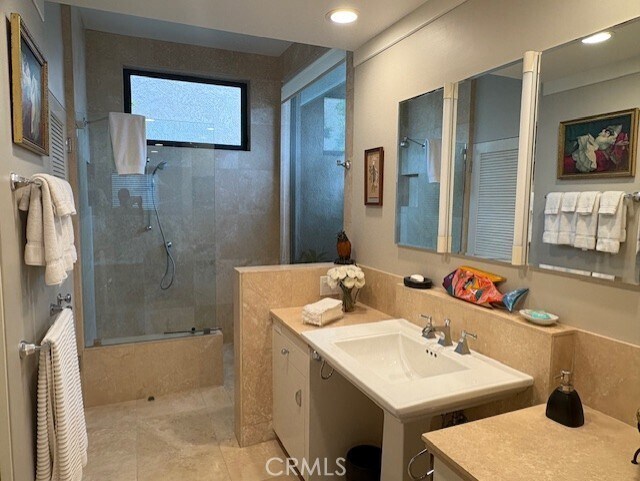 Building Photo - 34051 El Encanto Ave