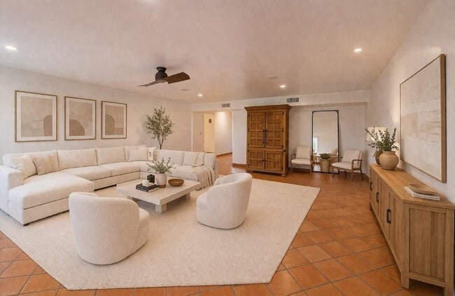 Building Photo - 5240 E Cholla St