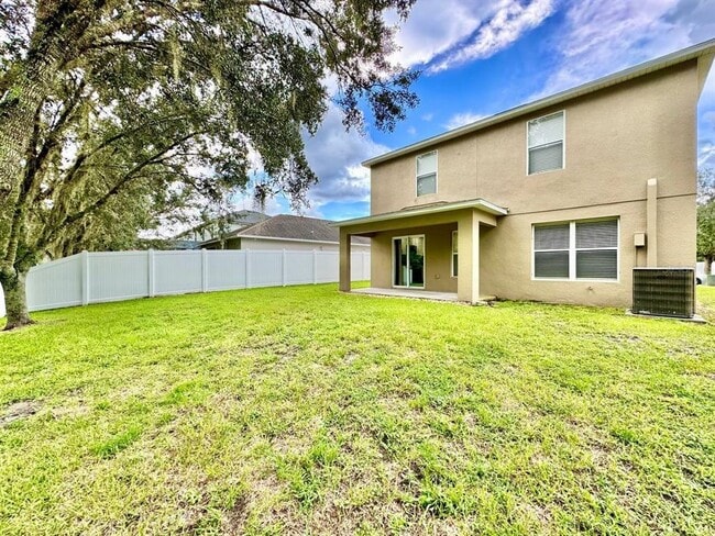 Building Photo - 12534 Chenwood Ave