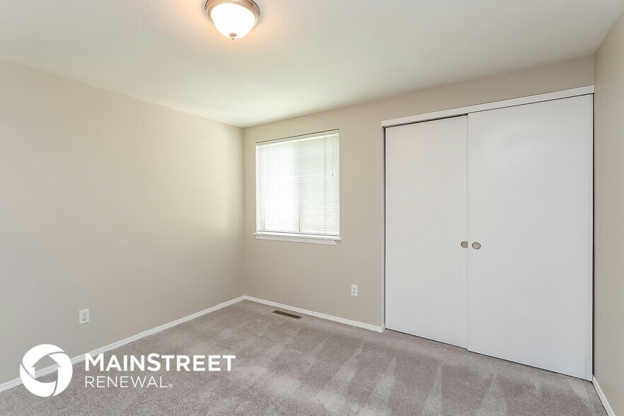 Building Photo - 8042 N Bryant St