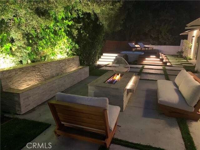 Building Photo - 4936 Matula Dr