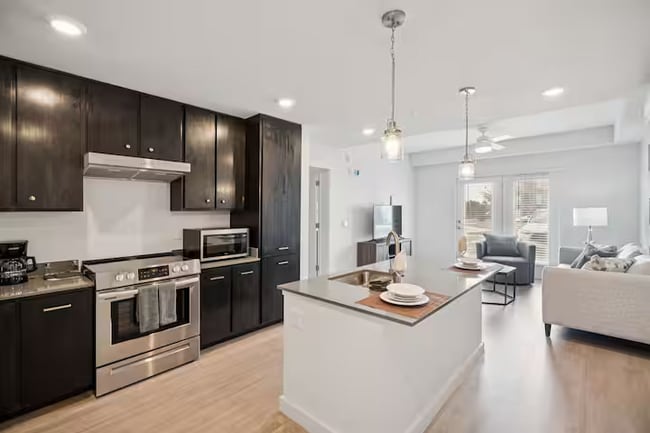 Building Photo - 6025 US-281