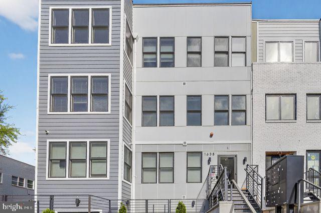 Building Photo - 1638 K St NE