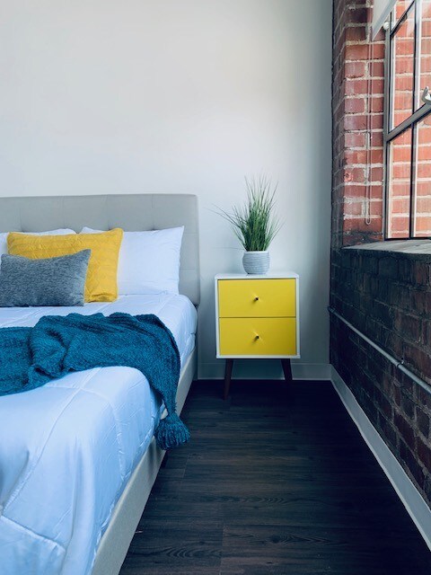 Primary Photo - 1100 N 2nd St