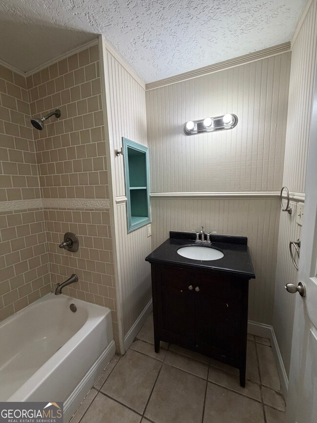 Building Photo - 508 Chateau Cir