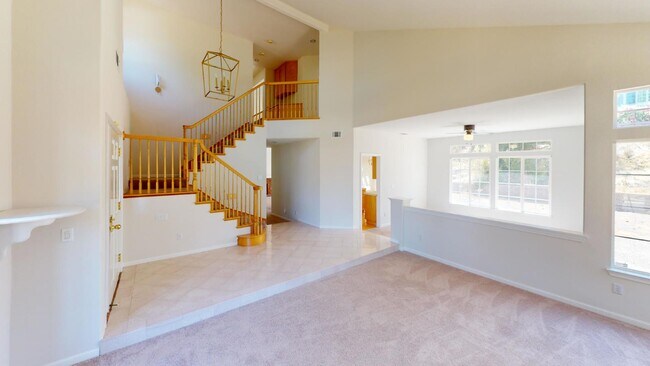 Building Photo - 4700 Hunter Peak Ct