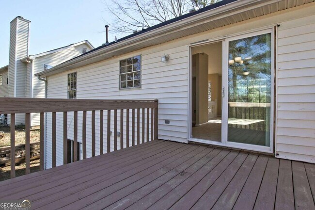 Building Photo - 3657 River Ridge Ct