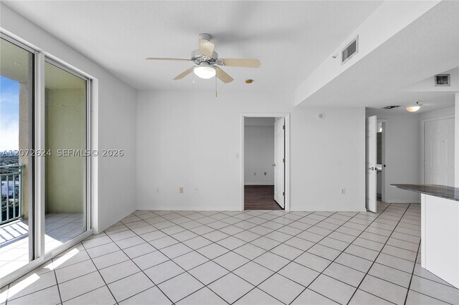 Building Photo - 3500 Coral Wy