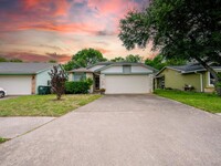 Building Photo - 12705 Margit Dr