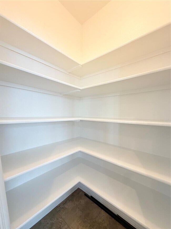 Building Photo - 12604 Kate Ln