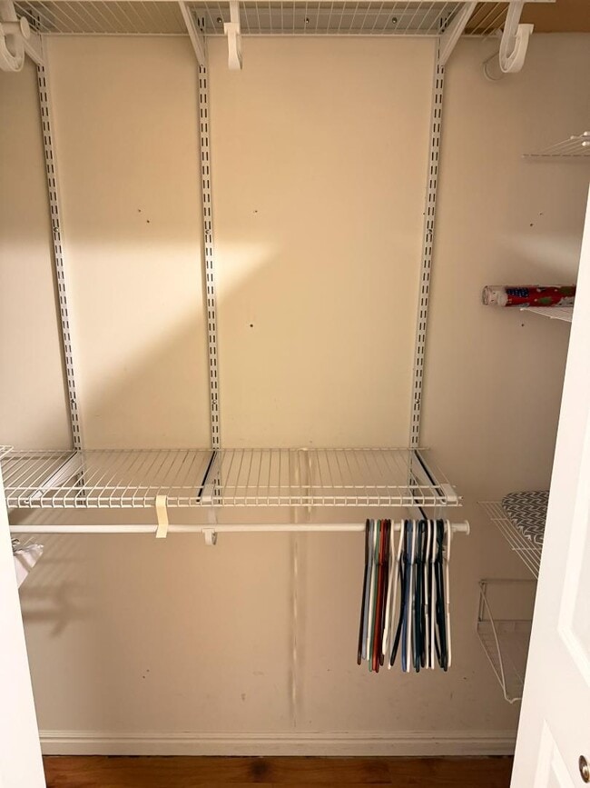 Building Photo - 44 W Broadway