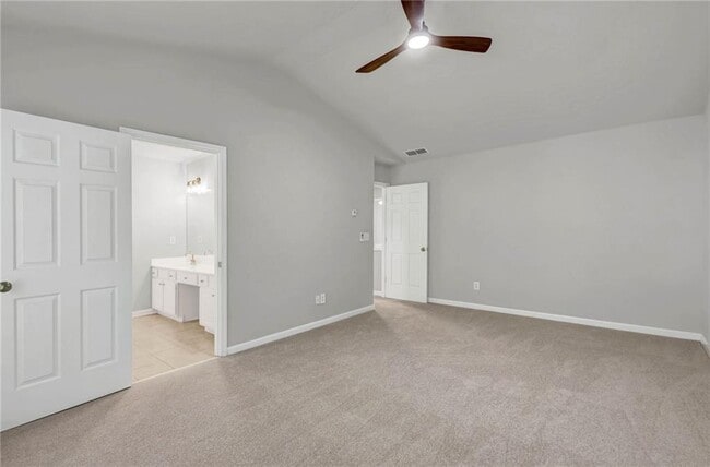 Building Photo - 2027 Polesdean Trace